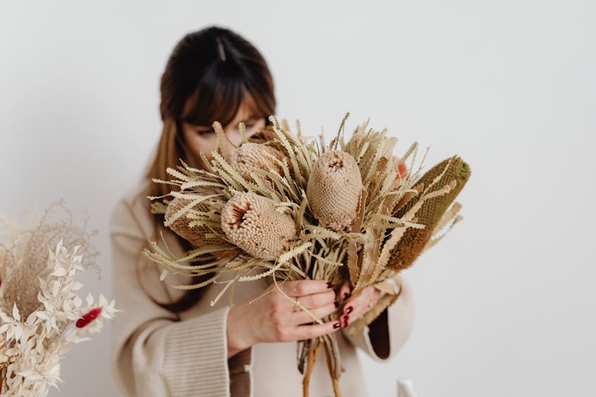 buket-bunga-kering-atau-buket-bunga-hidup