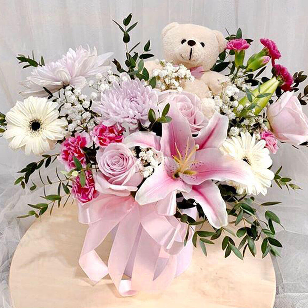 Bloombox, Lily, Bear