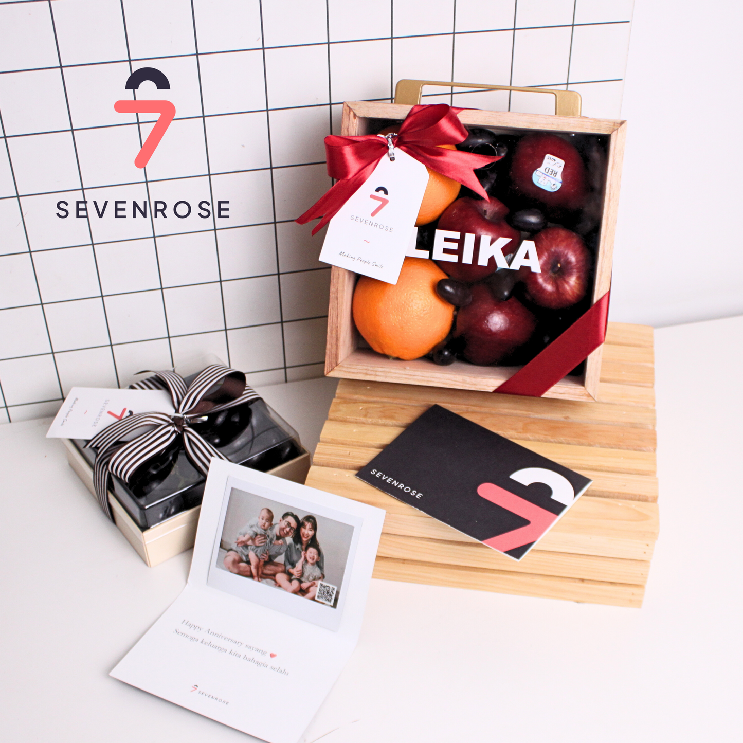 Leika Hampers