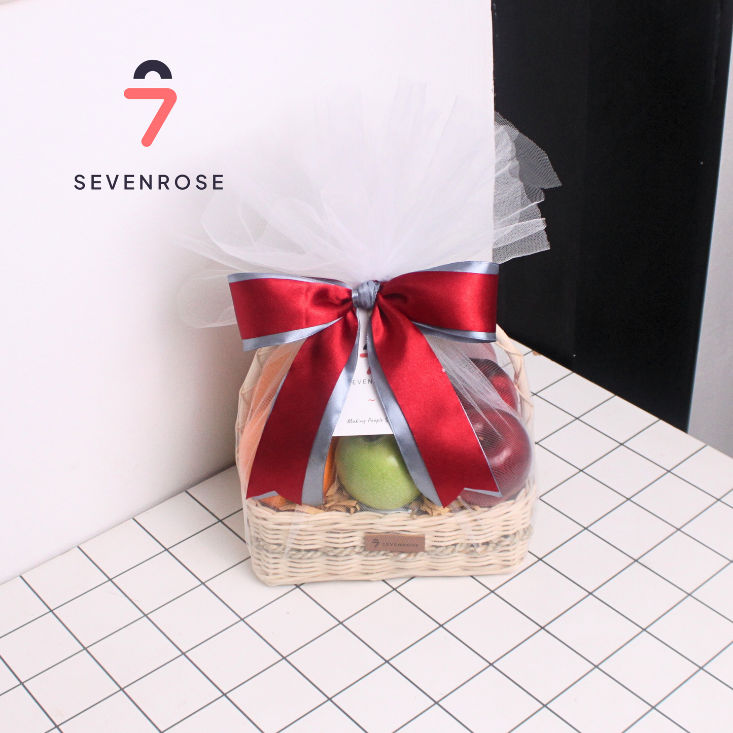 Black and White Hampers