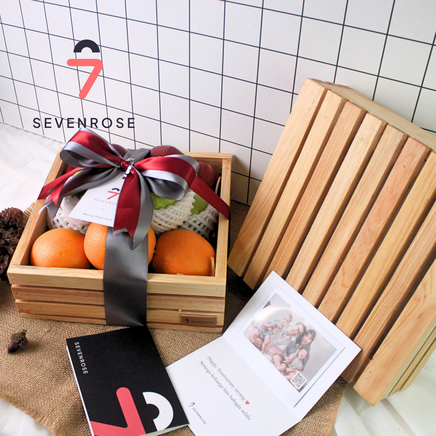 Skara Hampers