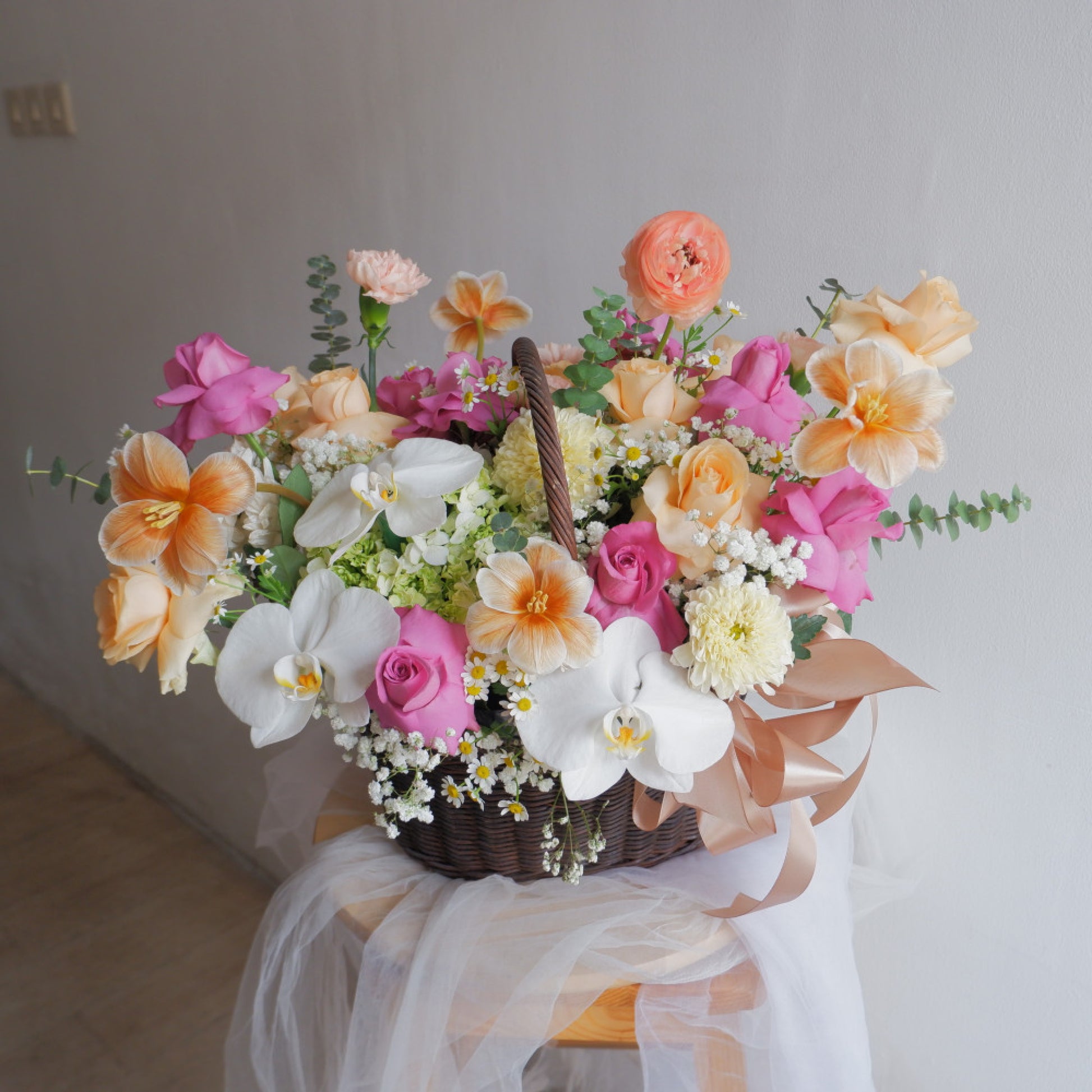 Basket Flower, Grand Opening, Lily