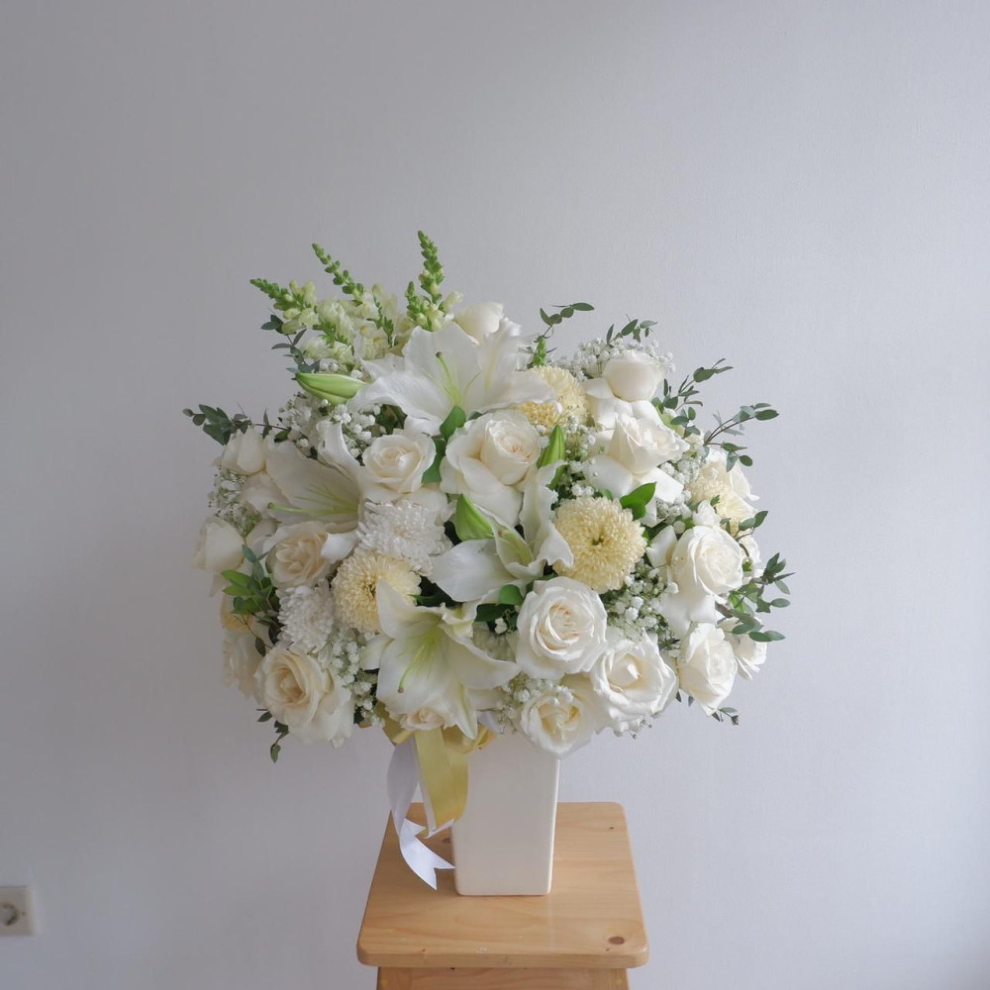 Vase, Garbera, Flower