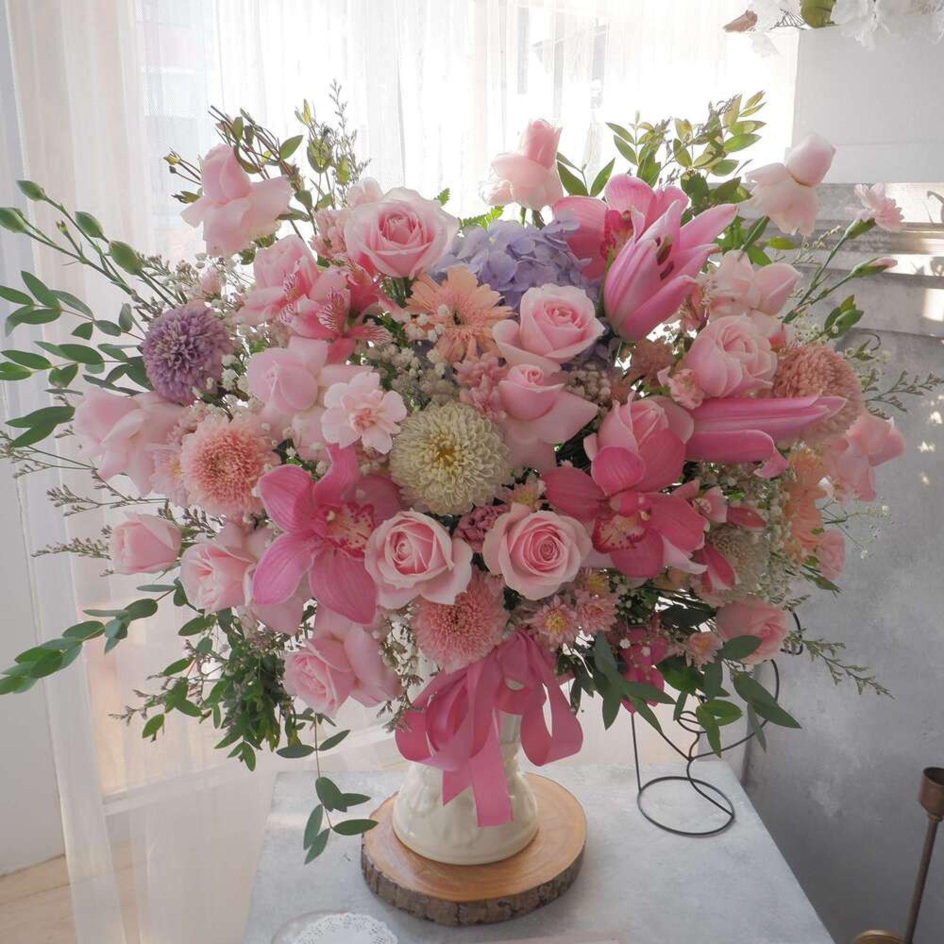 Vase, Rose, Hydrangea