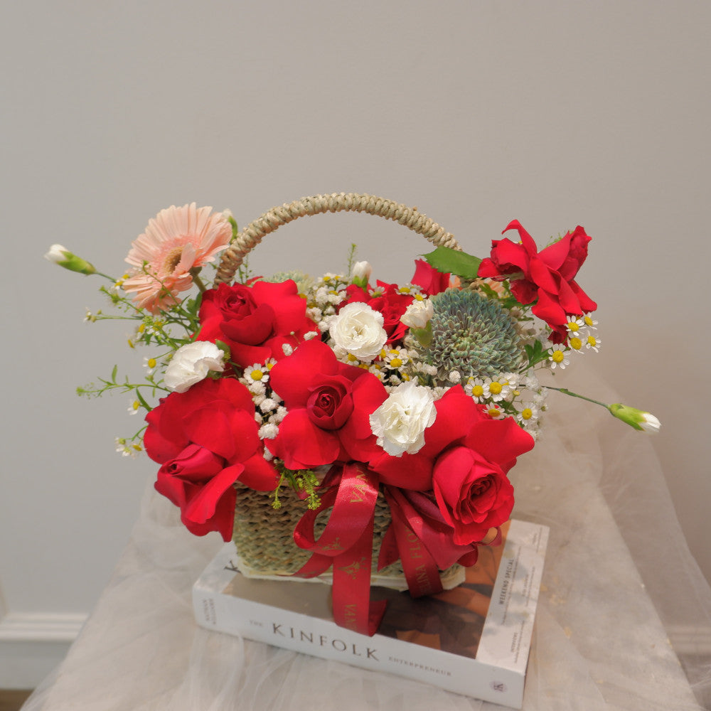 Premium, Basket Flower, Graduation