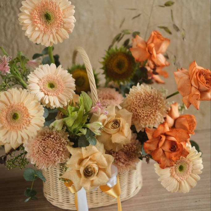 Basket Flower, Graduation, Rose