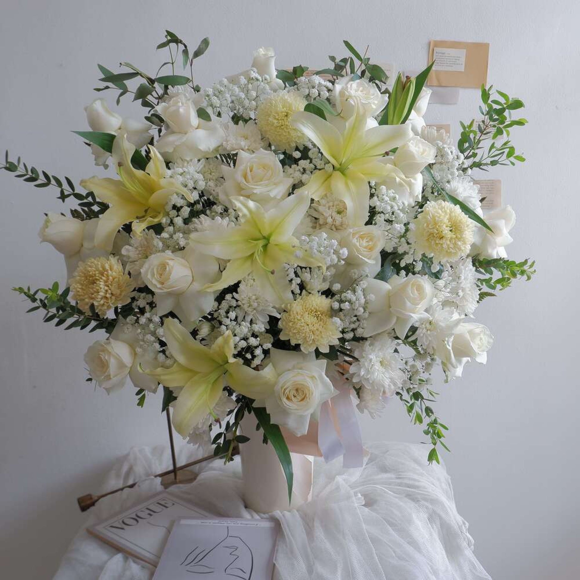 Lily, Vase, White