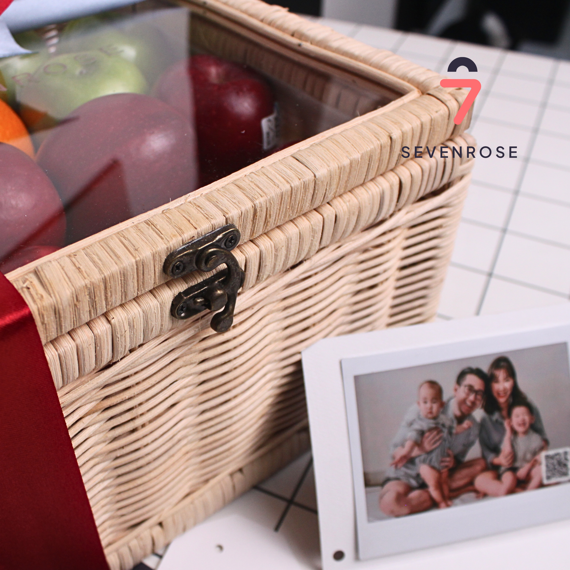 Elegan, Fruit Hampers, Fresh