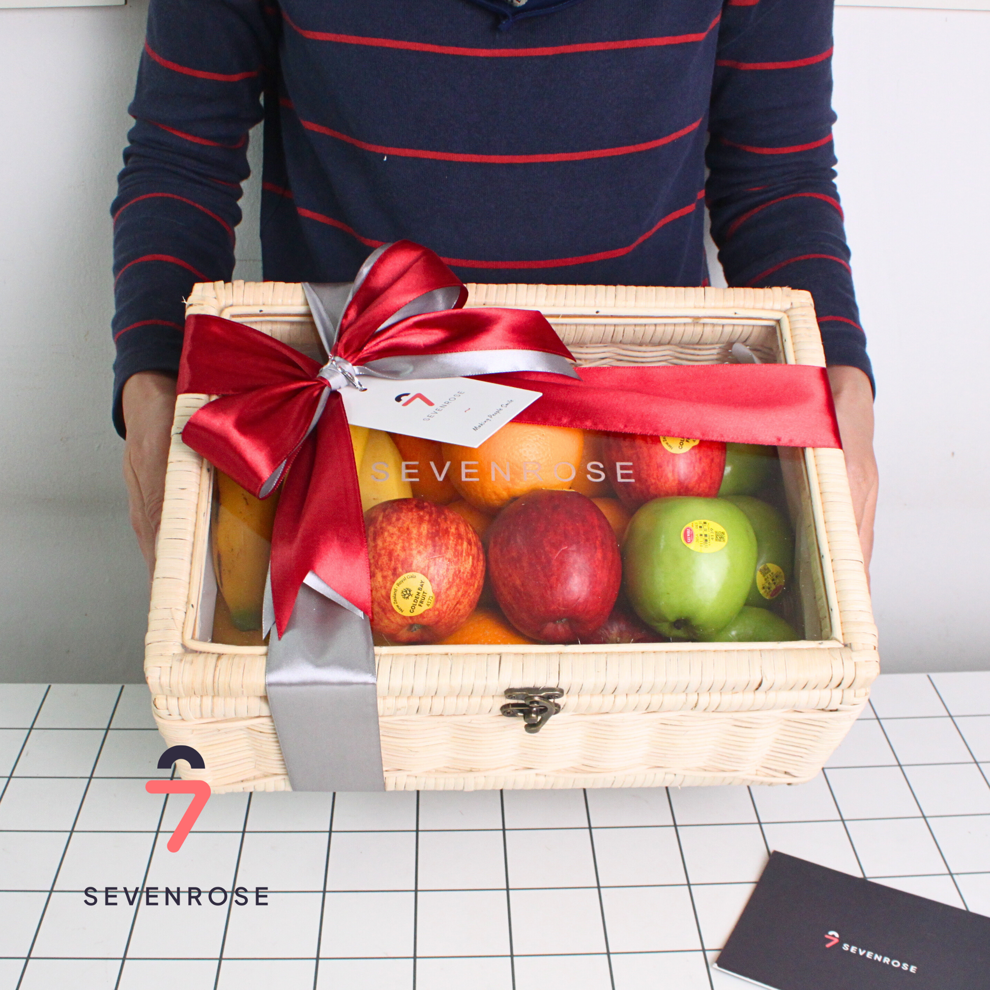 Premium, Fresh, Fruit Hampers