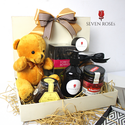 White Vroom Signature Hampers